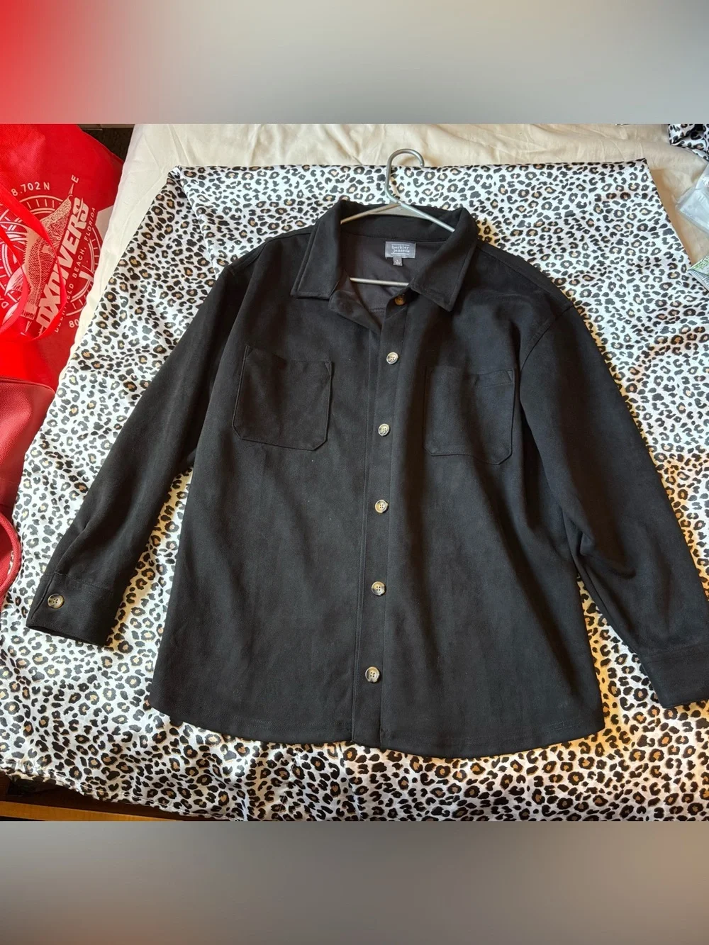 Black Lightweight Button-Front Shirt Jacket - Classic Casual Layer